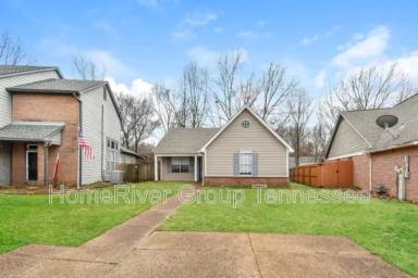 Main picture of 7895 Bentwood Cir