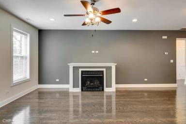 Main picture of 3106 N Lawndale Ave