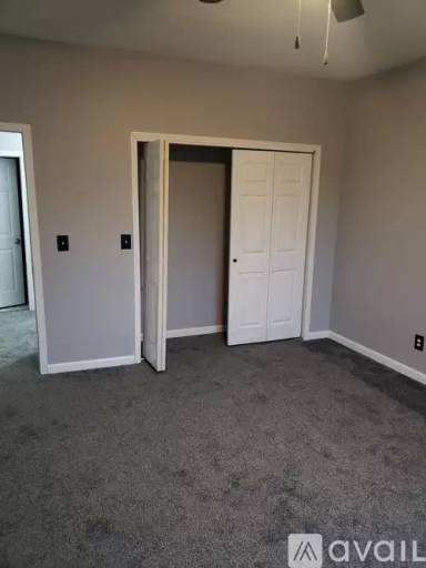 Main picture of 332 Clark St
