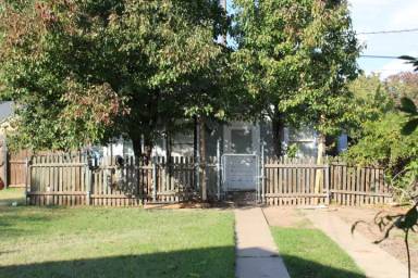 Main picture of 2122 23rd St
