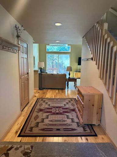 Main picture of 14538 Tyrol Rd