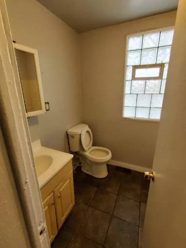 Main picture of 7650 S Marquette Ave