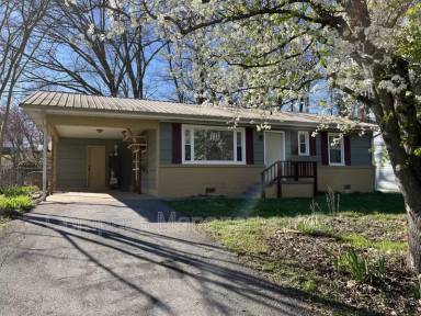 Main picture of 2911 Davis St