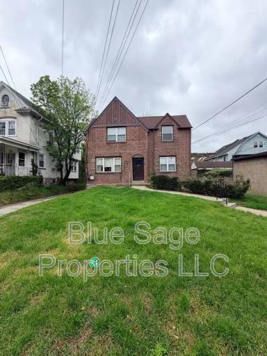 Main picture of 56 W Albemarle Ave