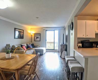 Main picture of 160 Winter St