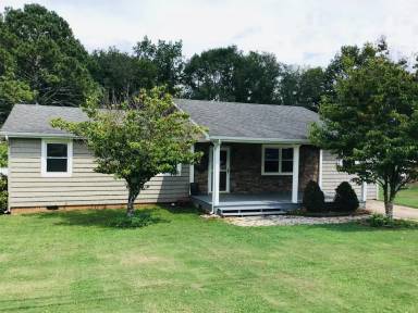 Main picture of 182 Rogers Dr