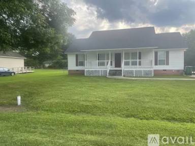 Main picture of 110 Helen Warren Vogel St NE