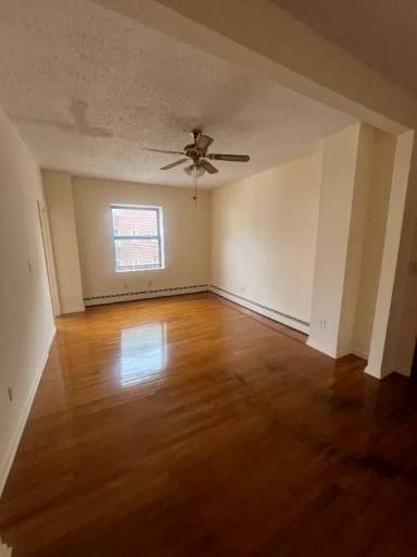 Main picture of 5 Harvard St