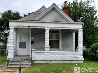 Main picture of 2125 W Burnett Ave