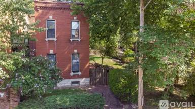 Main picture of 1703 Carroll St