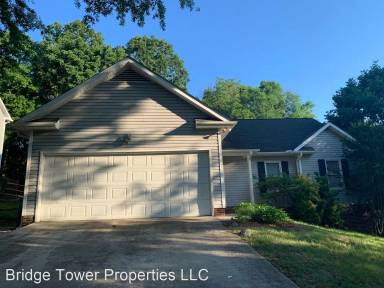 Main picture of 5522 Vandora Dr