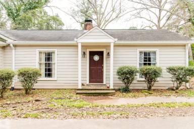Main picture of 1631 S Milledge Ave