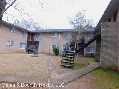 Main picture of 3300 College St