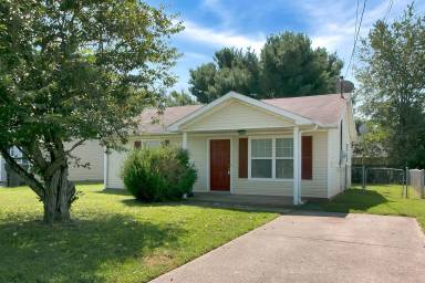 Main picture of 951 Stateline Rd