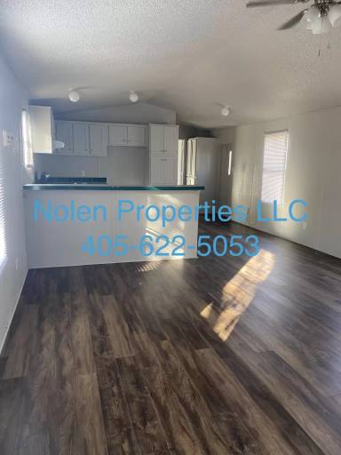 Main picture of 301 Dennis Street