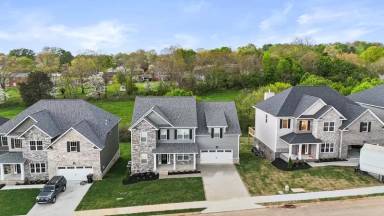 Main picture of 8049 Gold Bell St