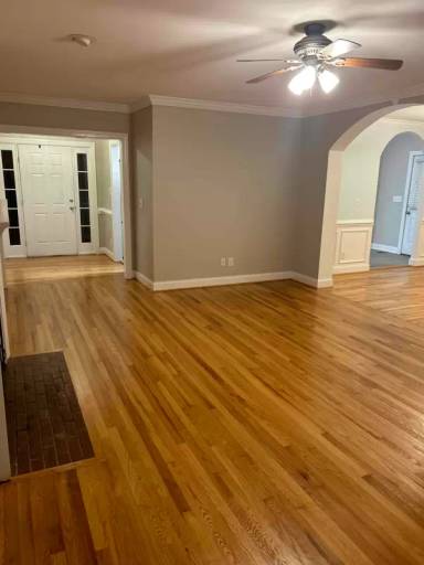 Main picture of 114 N Oakwood Ave