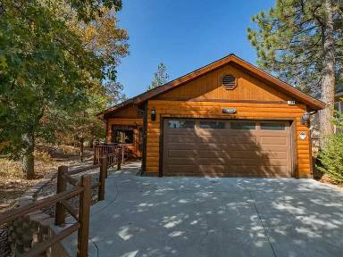 Main picture of 586 Highland Ln