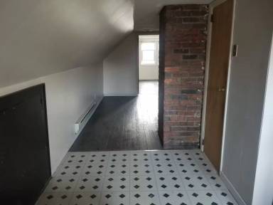 Main picture of 3251 E Overlook Rd