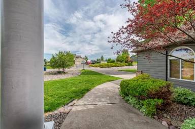 Main picture of 1480 Cresthaven Dr
