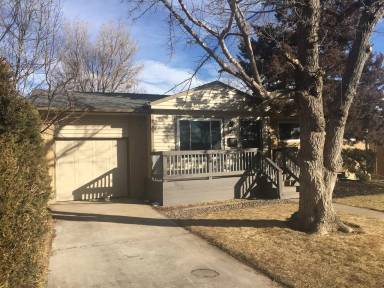 Main picture of 7648 Umatilla St