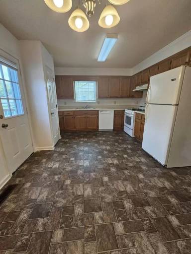 Main picture of 1528 Richmond Rd