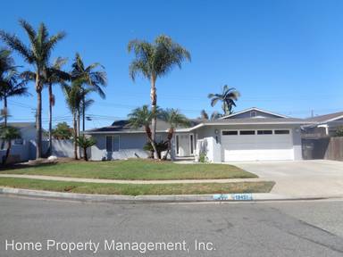Main picture of 19451 Bluegill Cir
