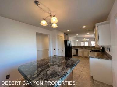 Main picture of 7904 S Columbus Dr