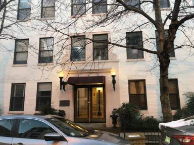 Main picture of 1736 Willard St NW