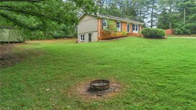 Main picture of 504 Brown Berry Rd