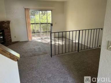 Main picture of 6700 Alcantara Ave