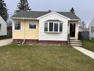 Main picture of 2122 Roosevelt Ave