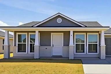 Main picture of 1605 135th St