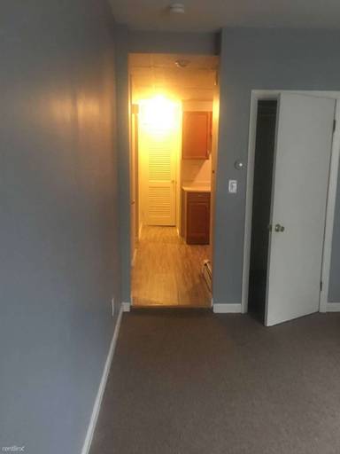 Main picture of 1 Linden St