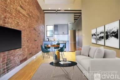 Main picture of 129 Putnam Ave