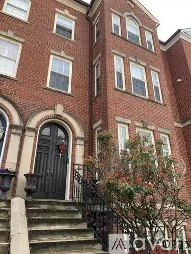 Main picture of 3524 Reservoir Rd NW