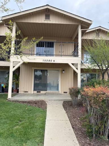 Main picture of 15280 La Alameda Dr