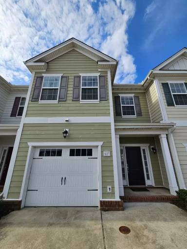 Main picture of 5137 Lombard St