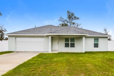 Main picture of 14380 SW 28th Ave