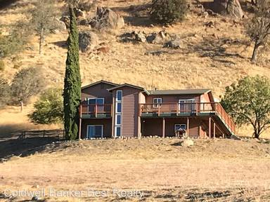 Main picture of 25401 Bear Valley Rd