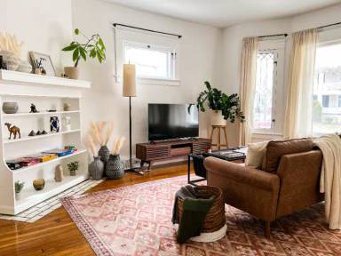 Main picture of 10136 Nanford Rd