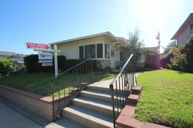 Main picture of 1517 N Altadena Dr