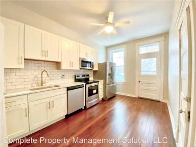 Main picture of 3917 Utah St