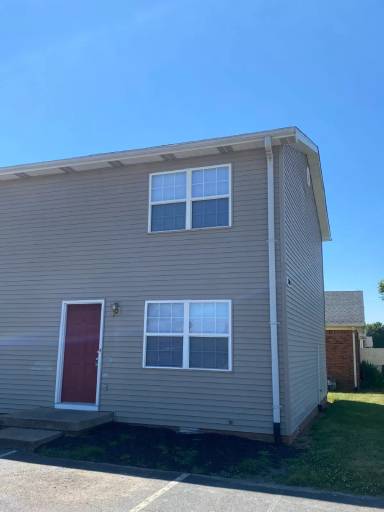 Main picture of 1708 Patrick Way