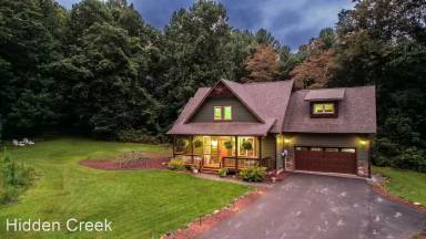 Main picture of 277 Spicewood Dr