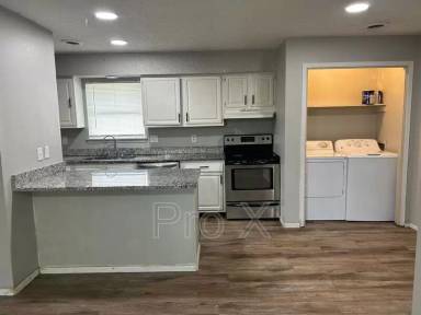 Main picture of 1605 Juniper Cir