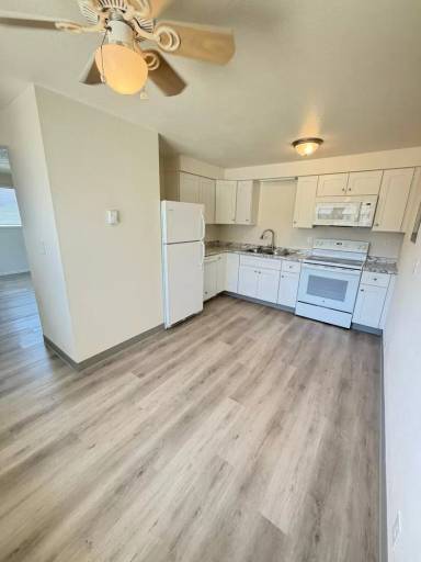 Main picture of 2202 Oak St SE