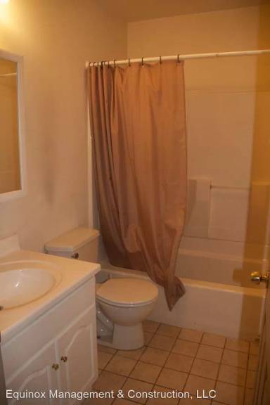 Main picture of 2152 N Broad St