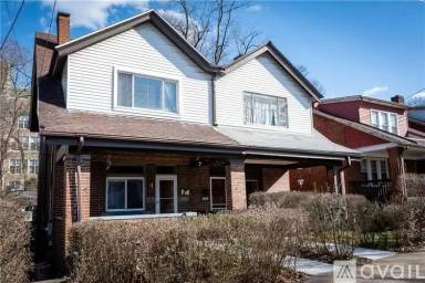 Main picture of 2621 Tilbury Ave