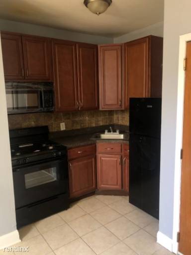 Main picture of 649 39th St